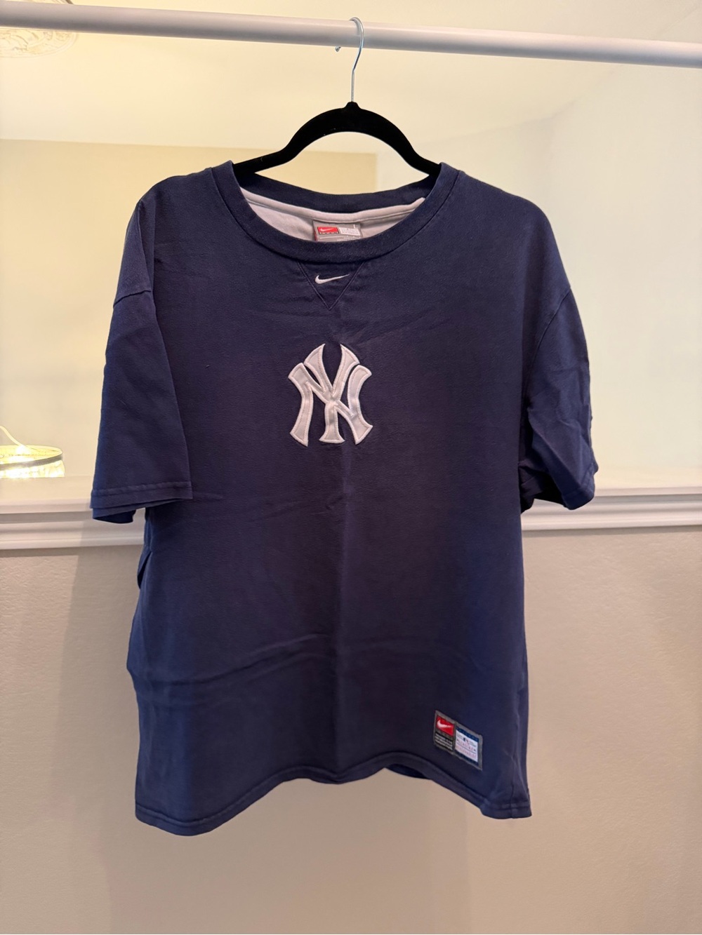 Vintage Nike Navy New York Yankees Logo Short Sleeve Tee